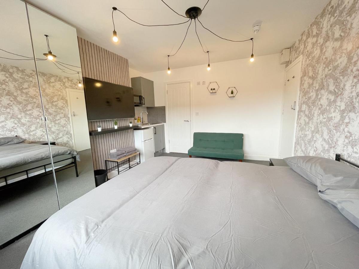 Cosy Bright Studio Apartment Close To Wembley Stadium London Ngoại thất bức ảnh